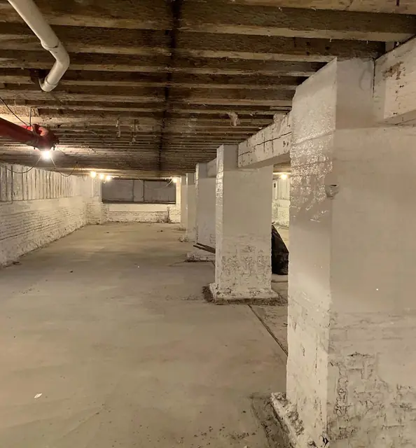 Block, piers, and a tall wall — Piers and perimeter walls